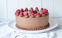 sjokoladekake med bringebær