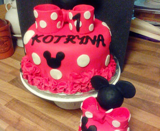 Minnie Mouse cake for Kotryna 1 year