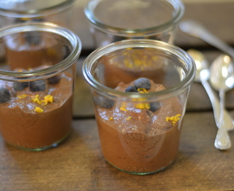 Cacao mousse with coffee and orange