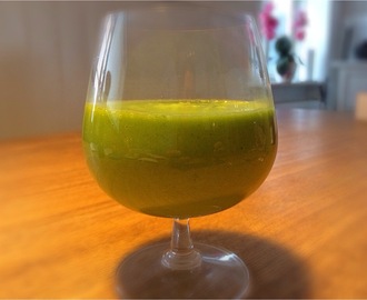 Grøn juice morgenmad