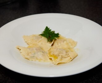 Ravioli con Prosciutto e Funghi