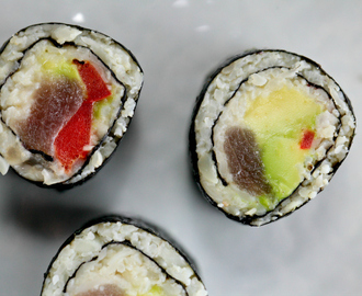 Sushi med blomkålsris