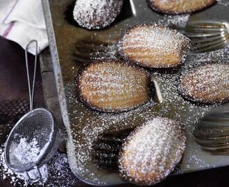 Dagens låge  den 20 december; KARDEMOMME- MADELEINES.