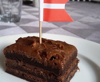 Brownielagkage med Saltkaramel