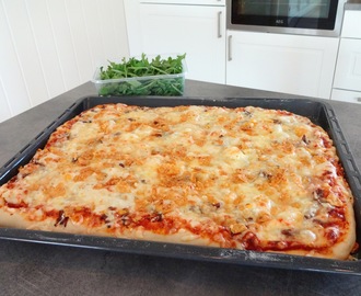 Tex-Mex Pizza med Pulled Beef !