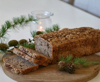 Julekalender d. 10 december - Bag blødt og lækkert rugbrød til julefrokosten