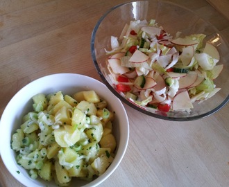 Gril tilbehør: varm kartoffelsalat og salat m. æble
