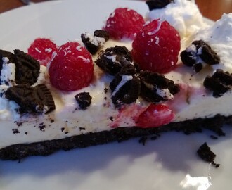 Hvid chokolade og lime cheesecake med Oreo-bund