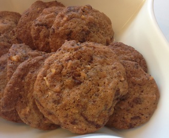 Cookies med med chokolade og hasselnødder ( Kurts småkager)