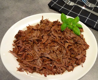 Crock-Pot PULLED BEEF ♪♫