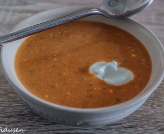 Grillet tomatsuppe
