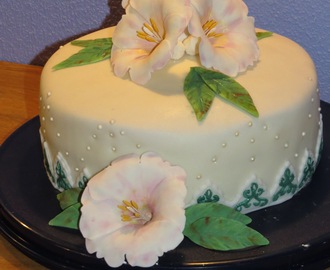 fondant kage med petunia