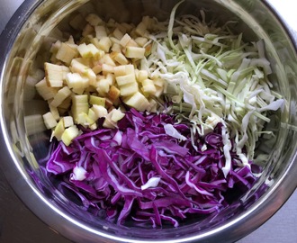 Rød coleslaw