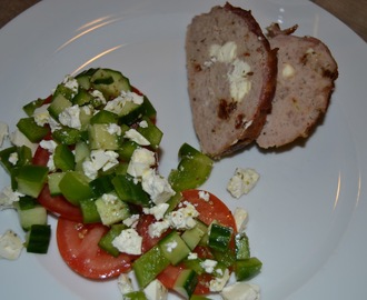 Farsbrød med græsk salat