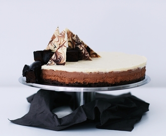 RECIPE: TRIPLE CHOCOLATE CHEESECAKE