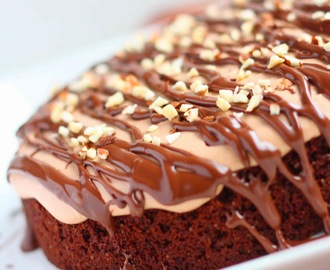 Hasselpähkinä-suklaakakku