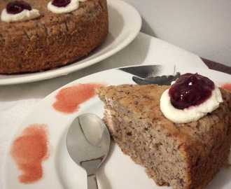 Sokeriton Runebergin kakku