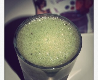 Leaderin vegaaniset superfood smoothiet!