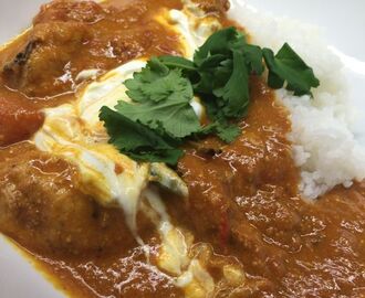 KANAA TIKKA MASALA (Jamie Oliverin ohjeella)