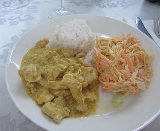 Keltainen kanacurry - kastike