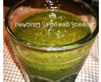 Powering Superfood Smoothie ja Pukka Vitalise