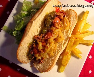 You can almost taste the hot dogs - sinappi-sipulisalsaa hodareille