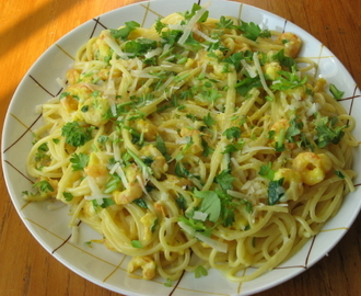 Katkarapu-sahrami -spagetti