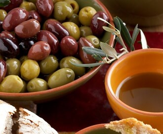 Tapenade eli oliivitahna