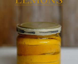 Säilöttyjä sitruunoita / Preserved lemons