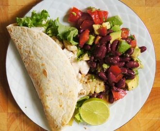Fish tacos with bean salad