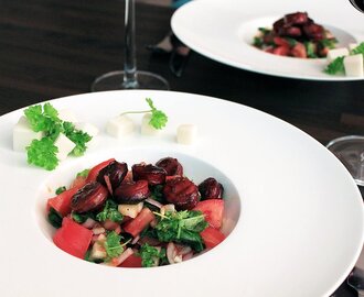 Tomaatti-chorizosalaatti | Tomato-chorizo salad