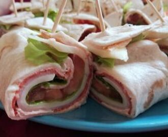 Italialaiset leipärullat (Italian sandwich rolls)