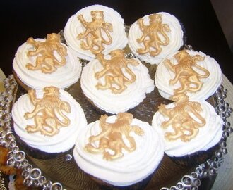 Aatu 2v - muffinssit & cupcakes