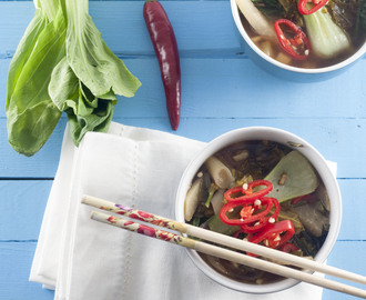 Høstsuppe – Ramen med grønnsaker og miso
