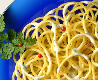 Spaghetti med persillekrem