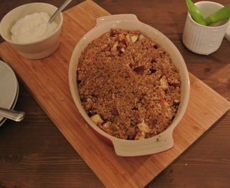 CRUMBLE PIE