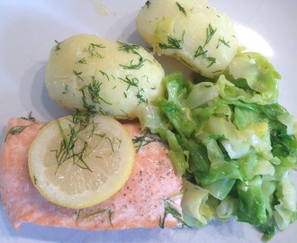 Salmalaks med dill og sitron, med sautert nykål og dillpoteter