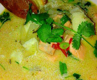 Thai inspirert suppe med steinbit og ørret