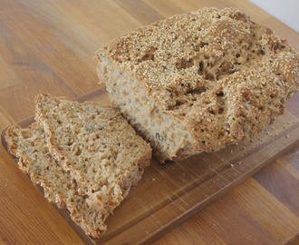 Glutenfritt havrebrød -saftig og kjempegodt!