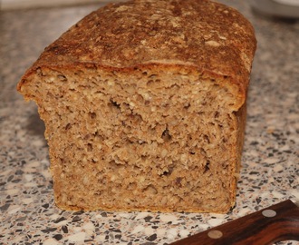 Grovt No-Knead brød