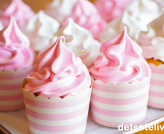 Vanilla Cupcakes with Angel Feather Frosting