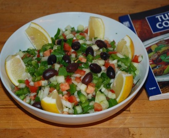 Çoban salatası (Gjeterens salat)