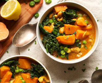 1-Pot Kale Sweet Potato Curry