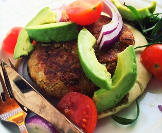 Deilig crispy quinoa burger <3