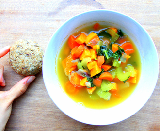 Grønnsakssuppe - sunn, smakfull og superenkel!