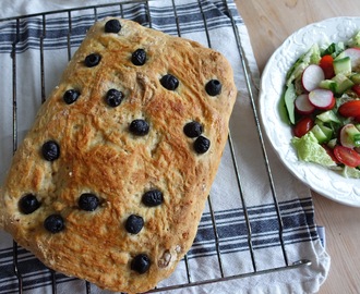 Foccacia med oliven