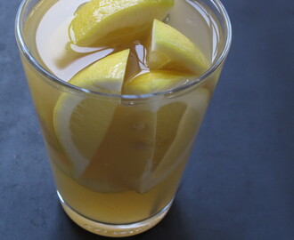 Superfresh lemonade med grønn te.