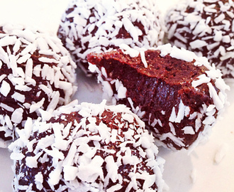 BROWNIE PROTEIN BALLS/ HJEMMELAGD MUSCLE BROWNIE