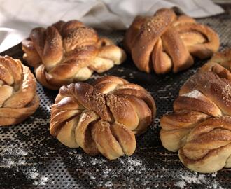 Kanelknuter fra Bakeriet i Lom