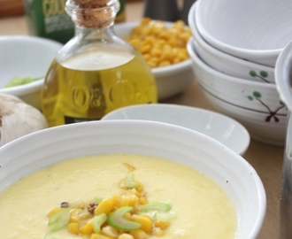 Maissuppe med parmesan og trøffelolje